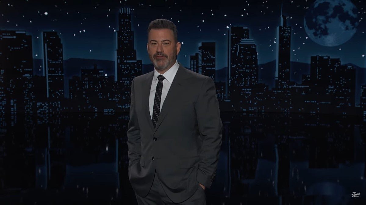 Jimmy Kimmel Imagines the Phone Sex Between Trump and Putin: 'Vat Are You Wearing?'