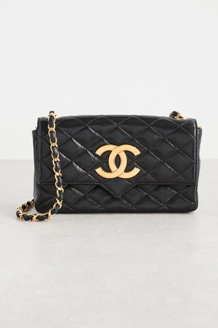 Women's Pre-Loved Chanel Flap Shoulder Bag, Quilted Lambskin - Image 2