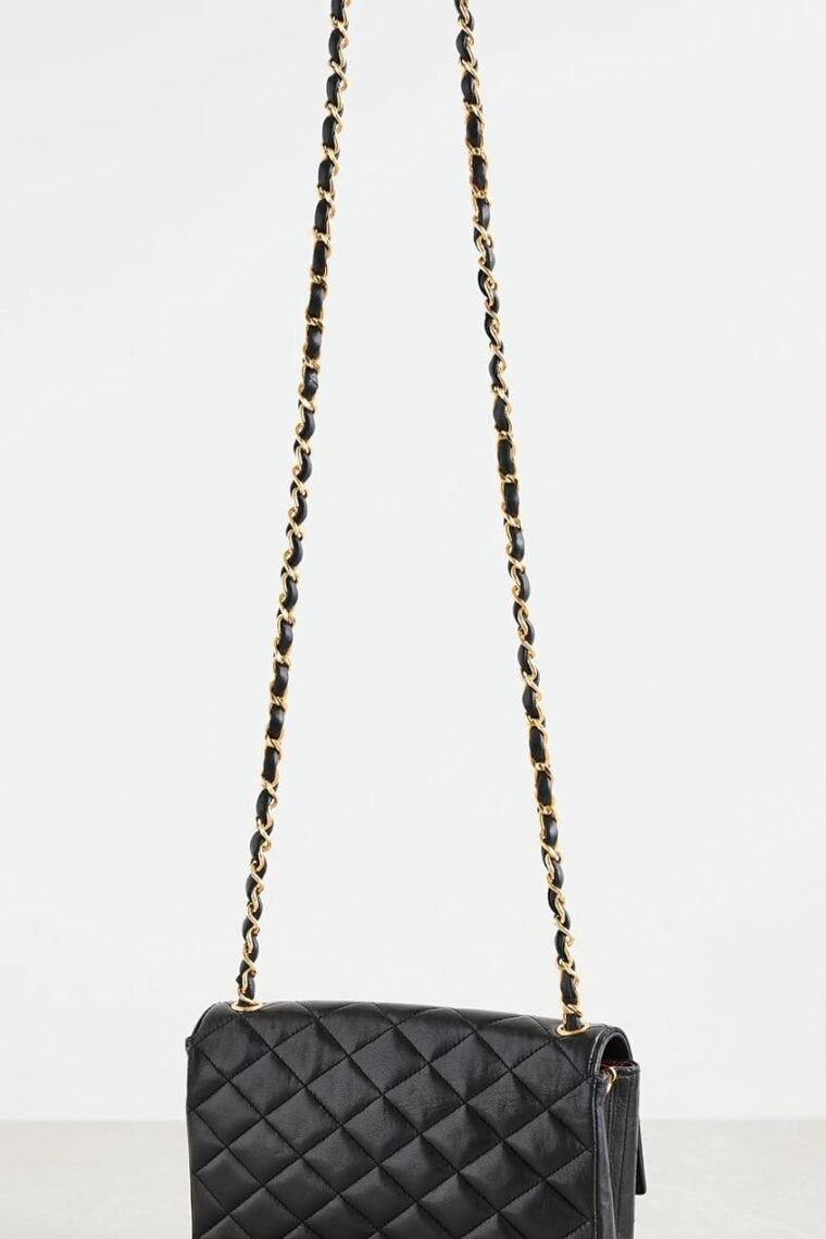 Women's Pre-Loved Chanel Flap Shoulder Bag, Quilted Lambskin - Image 3