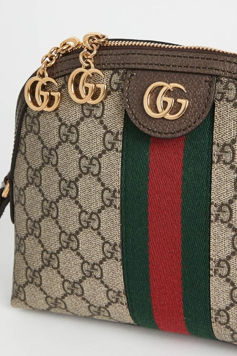 Gucci Women's Pre-Loved Gg Supreme Shoulder Bag - Image 4