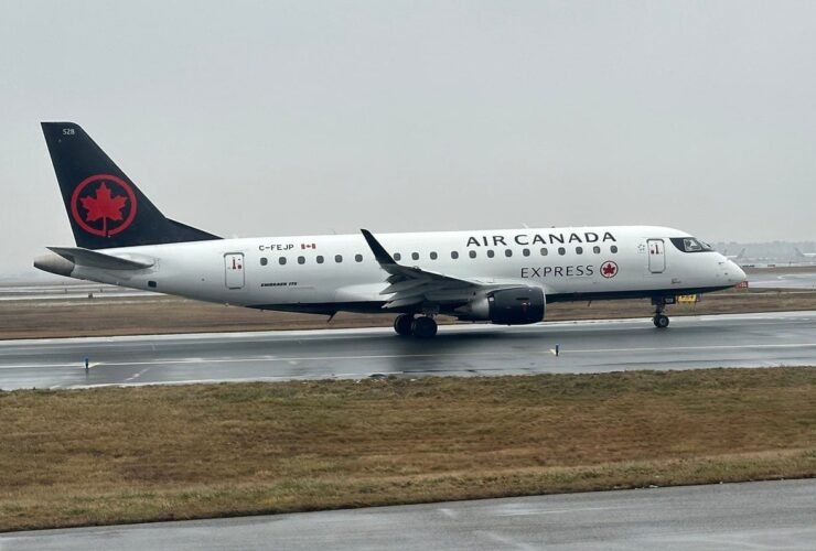 Air Canada cancels return tickets after mistakenly believing passengers didn't board -