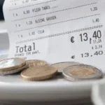 The Ultimate Guide to Tipping for Travelers