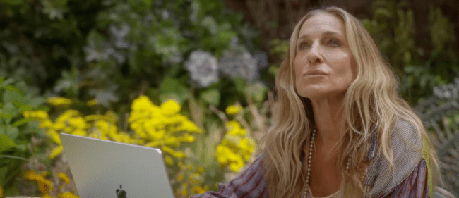 Carrie Bradshaw Shouldn't Be 'Condemned' by Fans