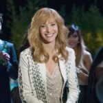Lisa Kudrow Returns in HBO Comedy