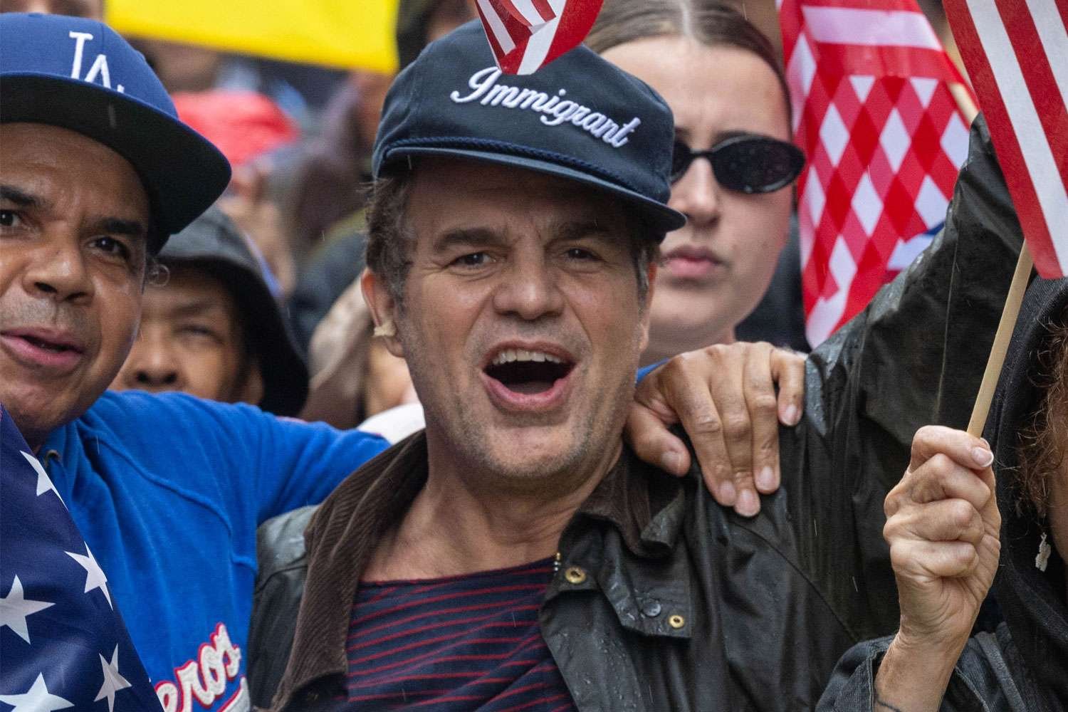 Mark Ruffalo calls 'No Kings' protesters Avengers in anti-Trump speech