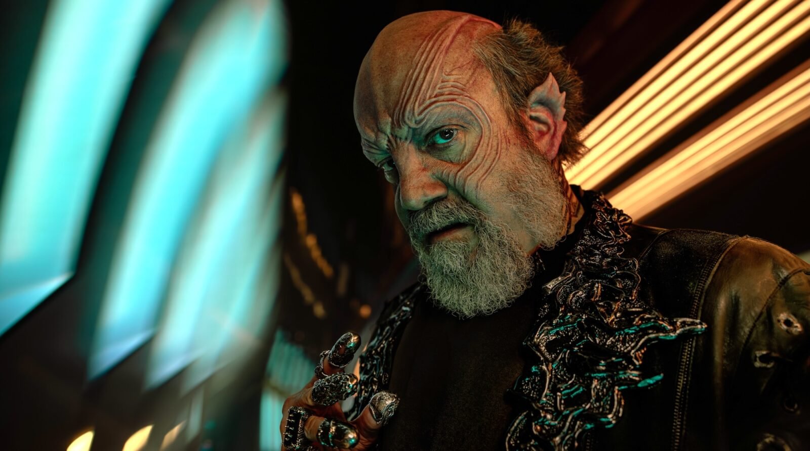 Paul Giamatti's New Star Trek Villain Just Made One Wild Thing Canon