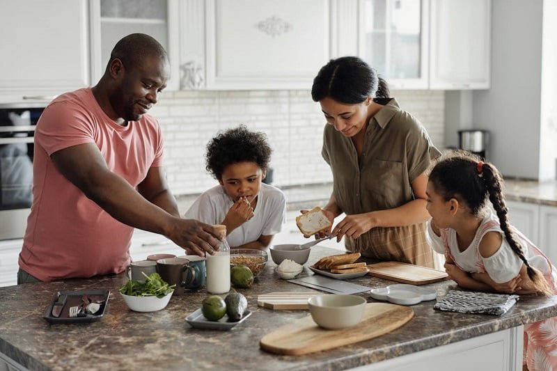 How To Deal With Sibling Rivalry & Conflict — Talkspace