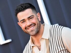 Jesse Metcalfe "Was Oblivious" To 'Desperate Housewives' Set Drama