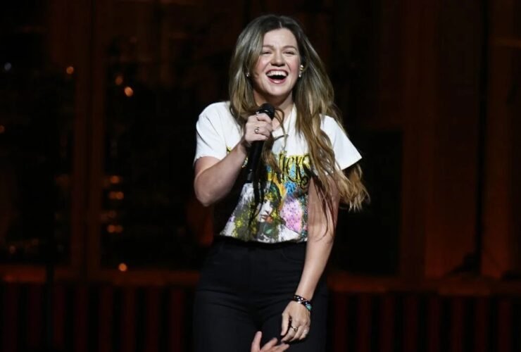 Where to Watch 'Songs & Stories With Kelly Clarkson'
