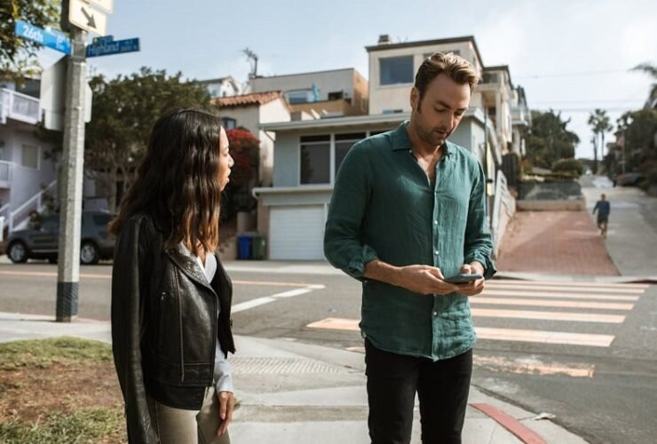 Navigating Emotional Distance in a Relationship — Talkspace