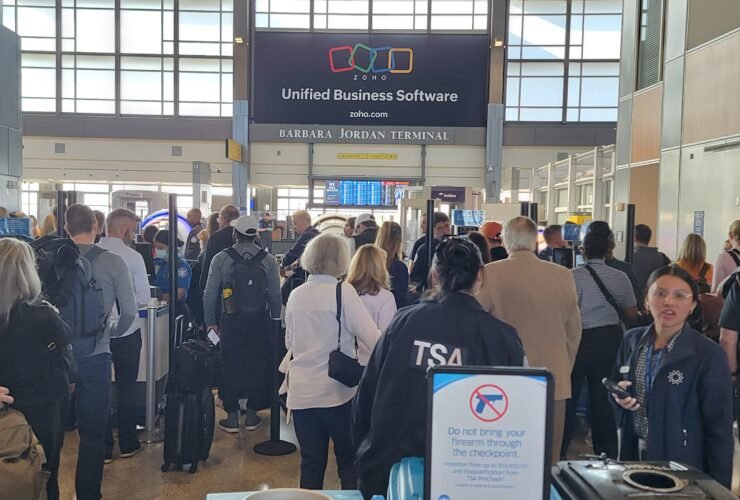 U.S. Airlines Sold 5 Billion Passenger Records To The Government To Track Your Travel Without A Warrant [Roundup]