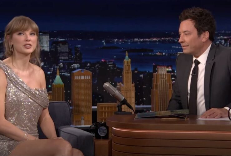 Taylor Swift Clarifies Super Bowl Halftime Show Rumor