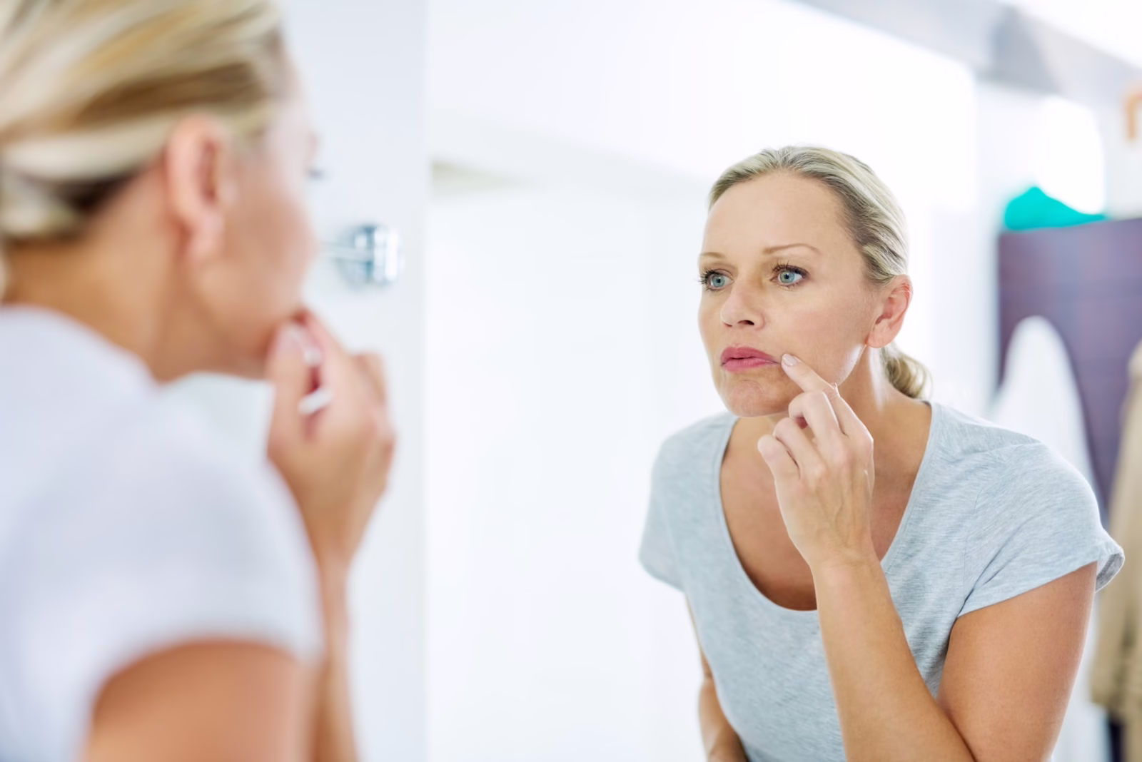 What Is Cortisol Face? The Truth About Stress and Facial Puffiness