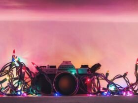 25+ Best Holiday Gifts for Travelers in 2025