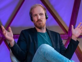 Historian Flames BBC for Editing Out His ‘Corrupt' Trump Comment