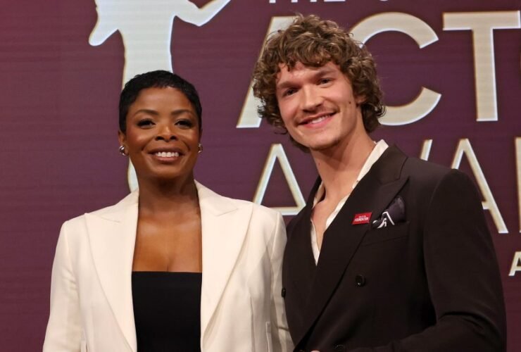 Connor Storrie, Janelle James and Helen Mirren