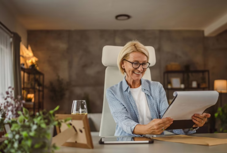 How To Become a Nutrition Coach: The Complete 2026 Guide